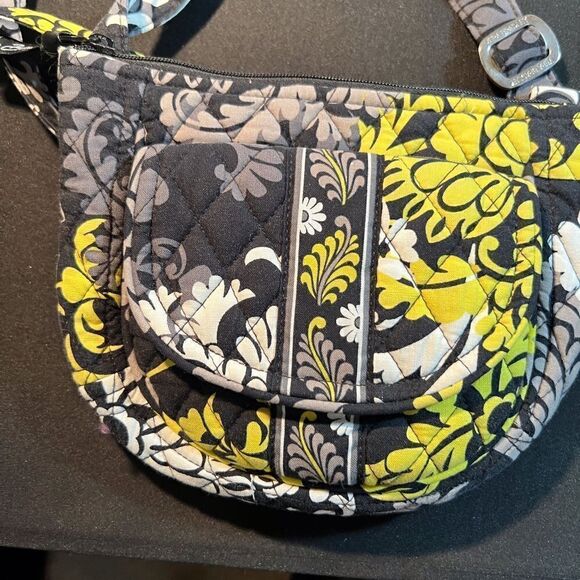 Vera Bradley crossover/    - Picture 7 of 7